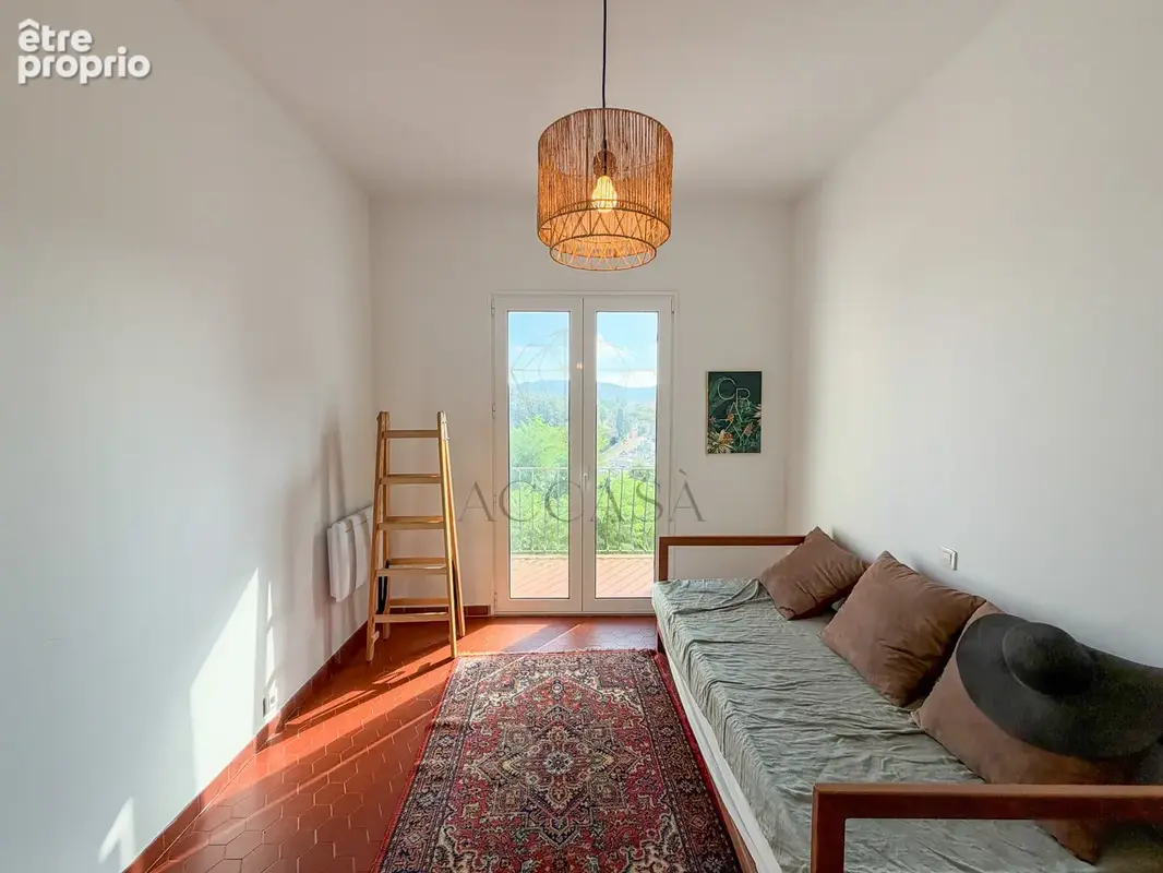 Appartement T4 94 m2 dernier étage avec balcon centre ville de Porto-Vecchio - photo 10
