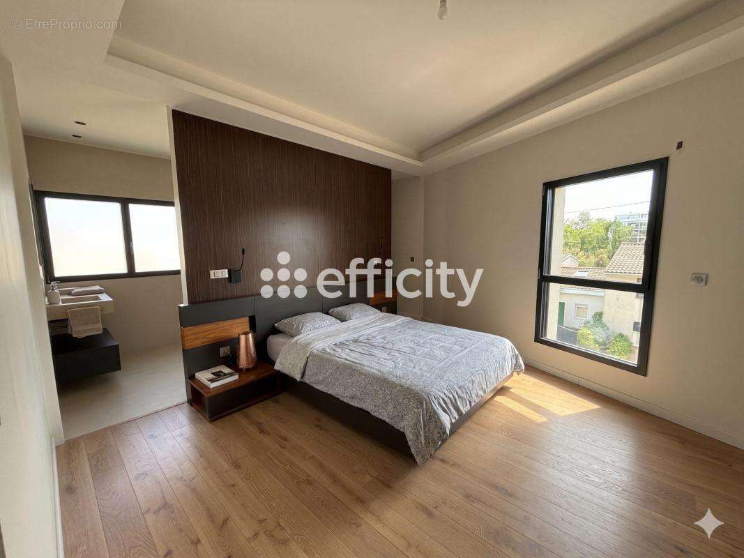 Maison 180 m² à Bordeaux  - photo 10