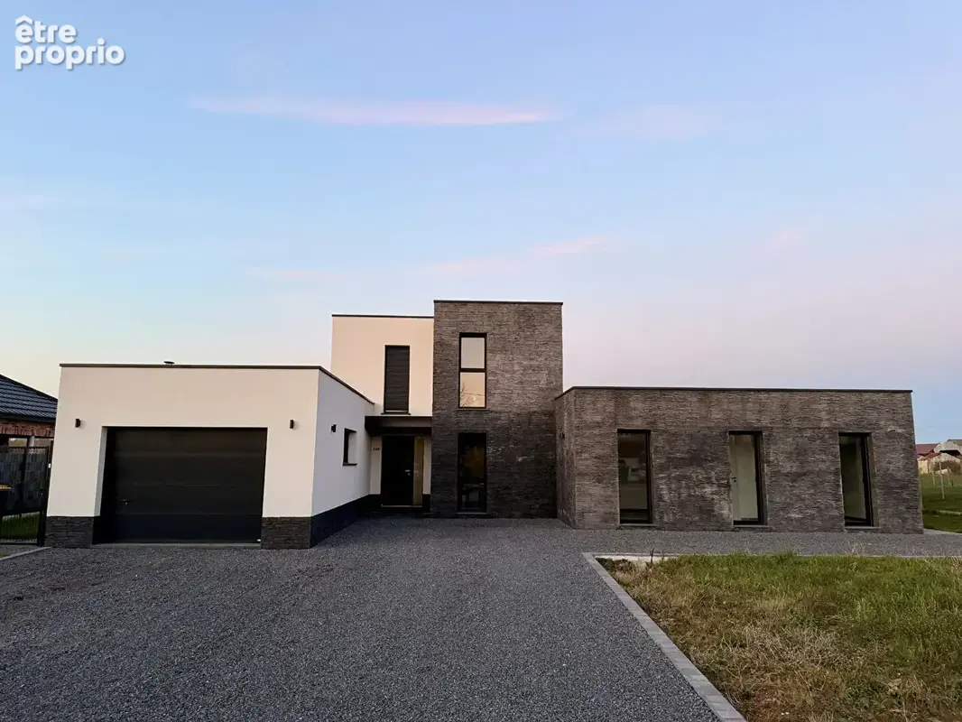 Maison à HINGES
