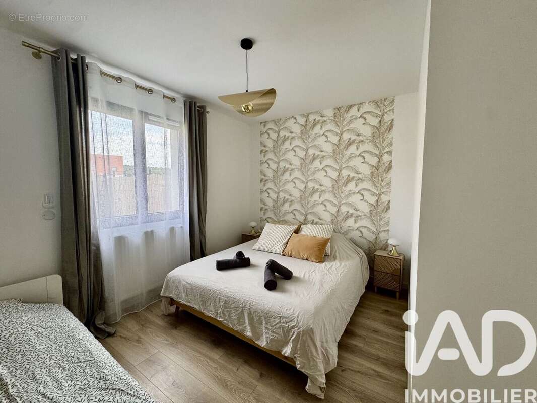 Maison 91 m² à Bouville  - photo 7
