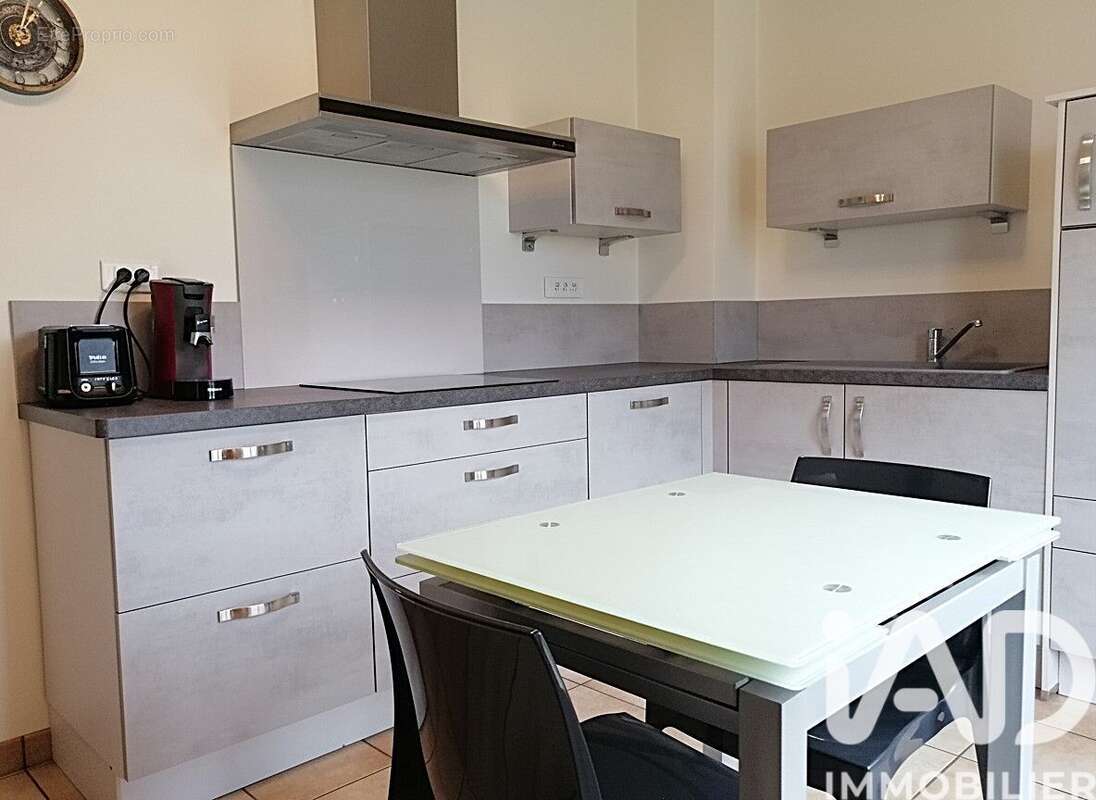 Photo 8 - Maison à AMBRIERES-LES-VALLEES