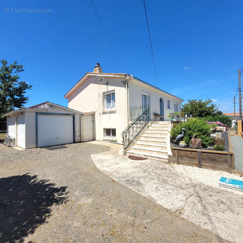 Maison Angles 6 pièce(s) 80 m2 - photo 14