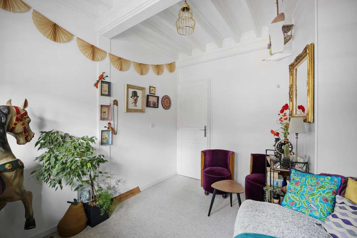 Maison à PARIS-14E