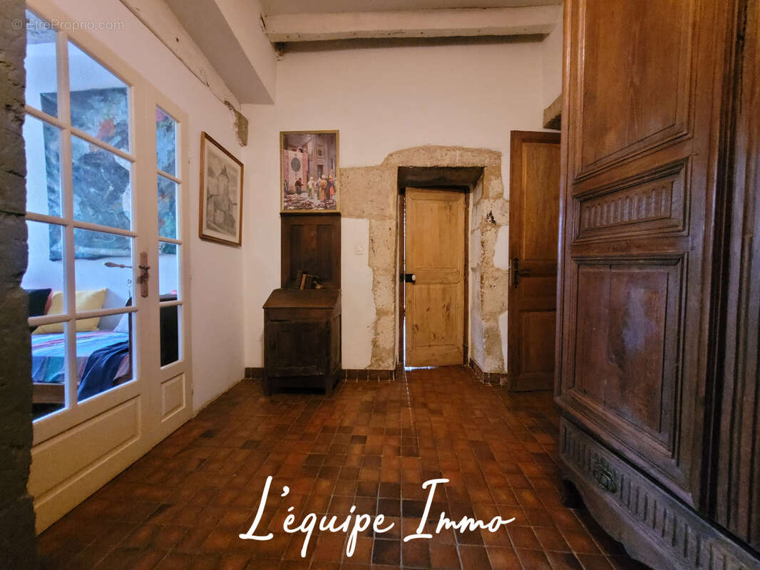 Maison à MAUVEZIN