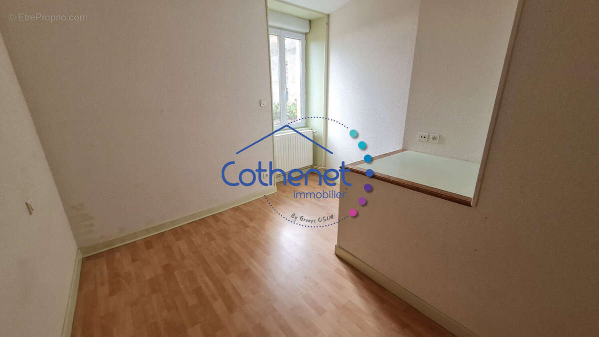 Maison à SAINT-JEAN-LA-BUSSIERE