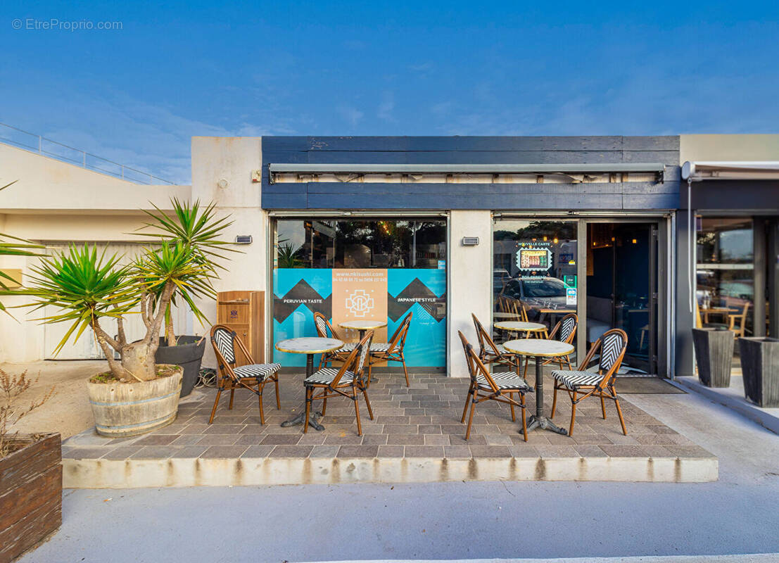 Commerce à CARRY-LE-ROUET