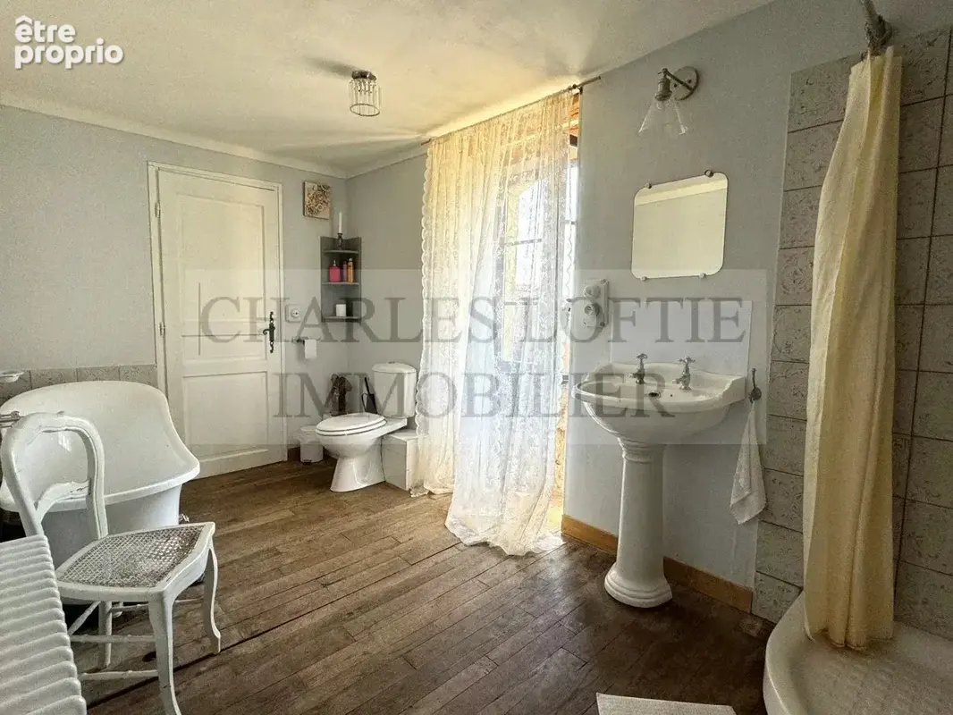 Ferme restaurée sur 1,4 ha de terrain - photo 26