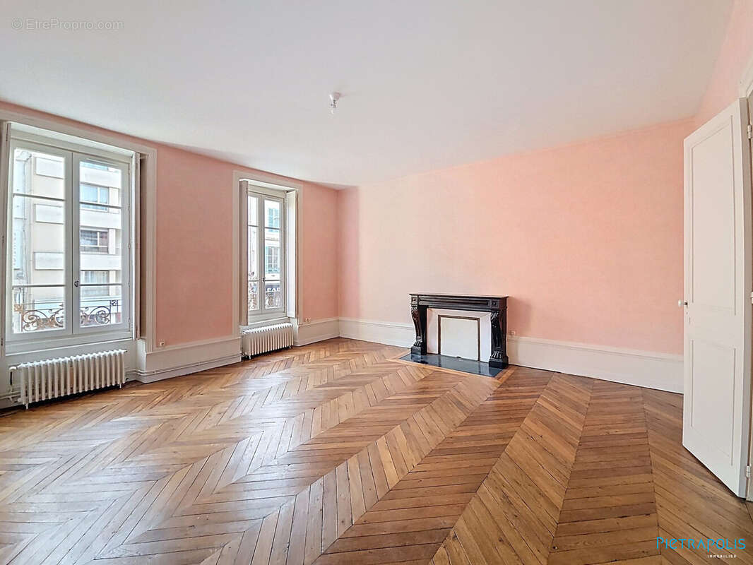 Appartement à CHALON-SUR-SAONE