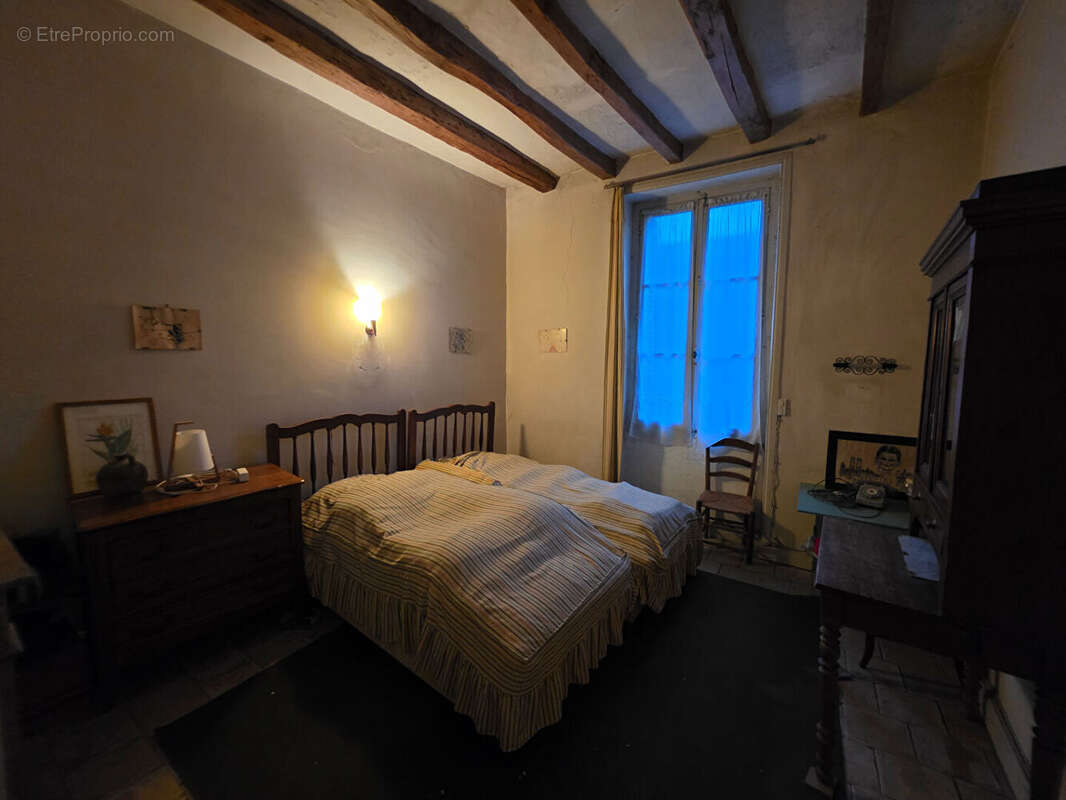 Maison à TOURNON-SAINT-MARTIN