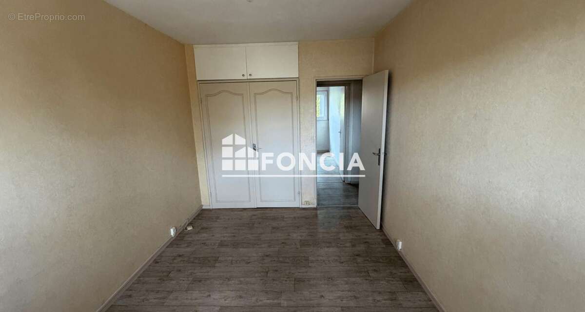 Appartement à YERRES