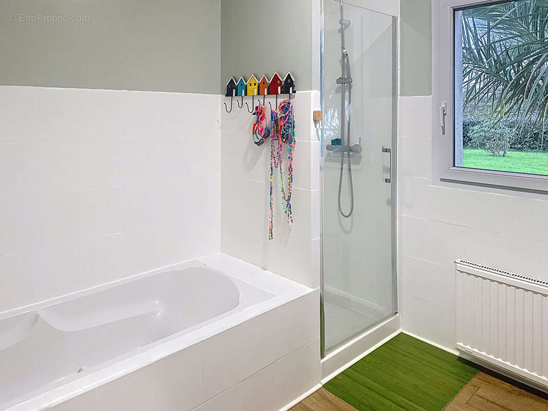 Maison à SAINT-CHRISTOPHE-DU-FOC