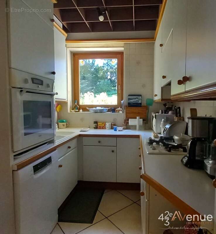 Maison à SAINT-MARTIN-LA-PLAINE