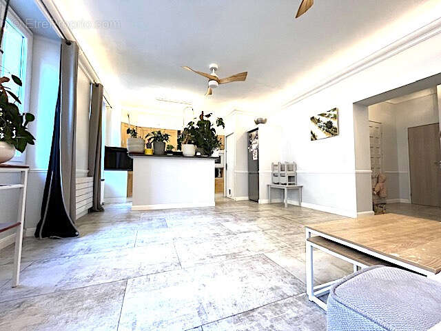 Appartement à MENTON