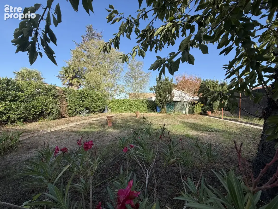 Aizenay centre, maison 3 chambres+bureau sur 519 m2 de terrain - photo 16