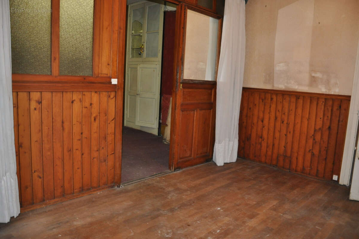 Maison à JALIGNY-SUR-BESBRE