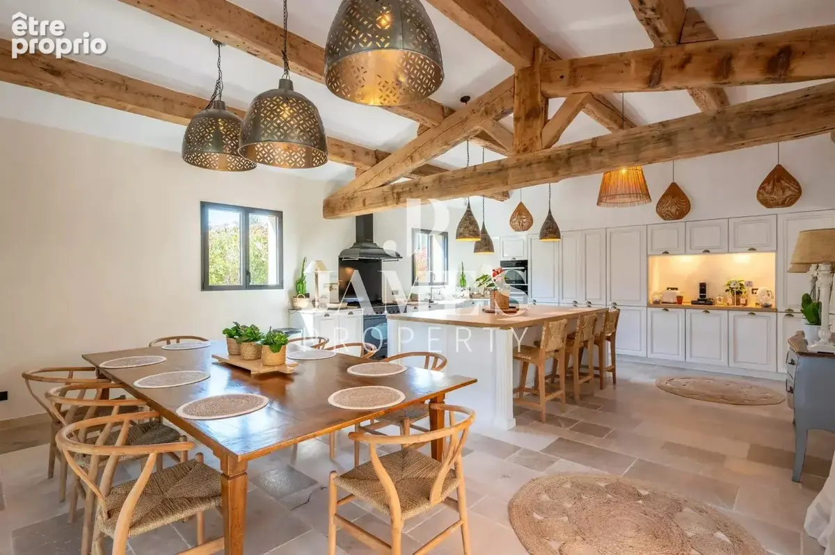 Maison 5 pièces 250 m² à vendre à Saint-Remy-De-Provence (13210) - photo 5