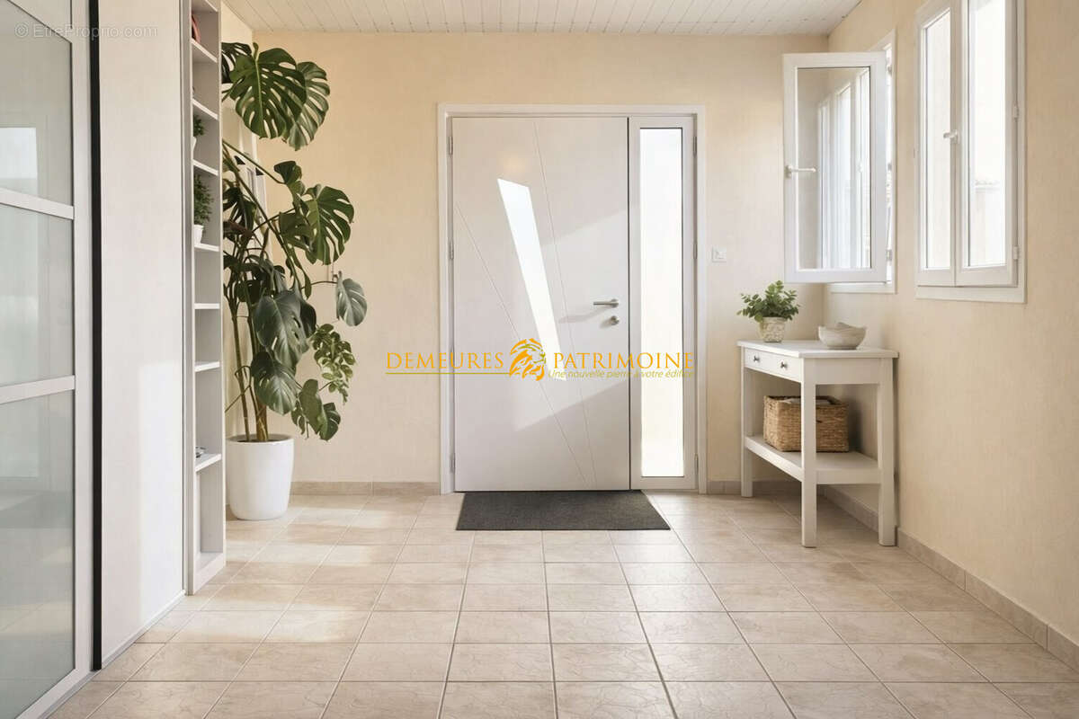 Maison à CHAMPAGNE-VIGNY