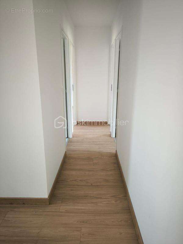 Maison neuve jamais habitée - DPE A - 3 chambres - Garage - photo 4