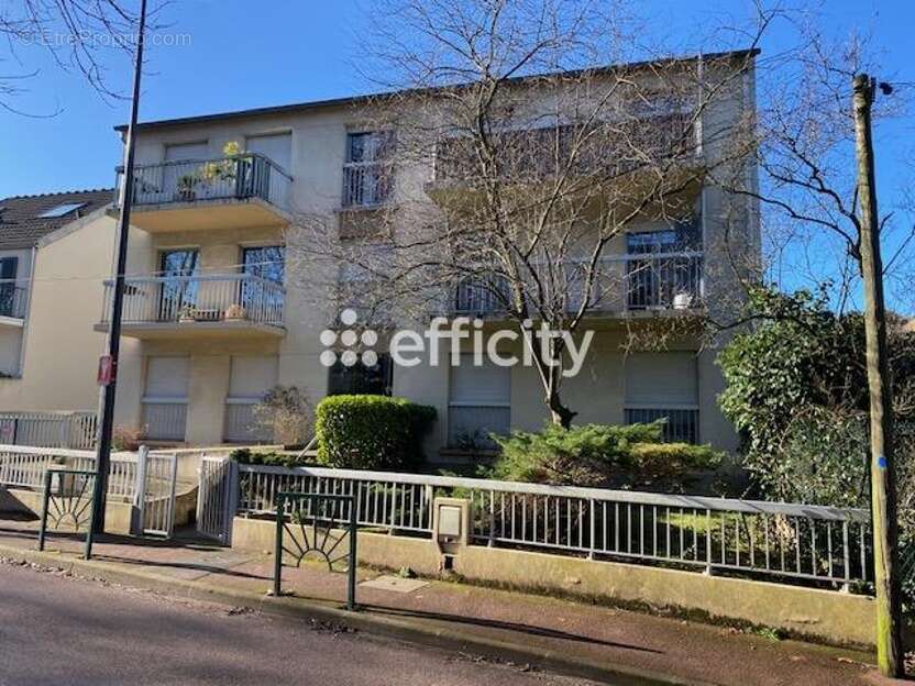 Appartement à RUEIL-MALMAISON