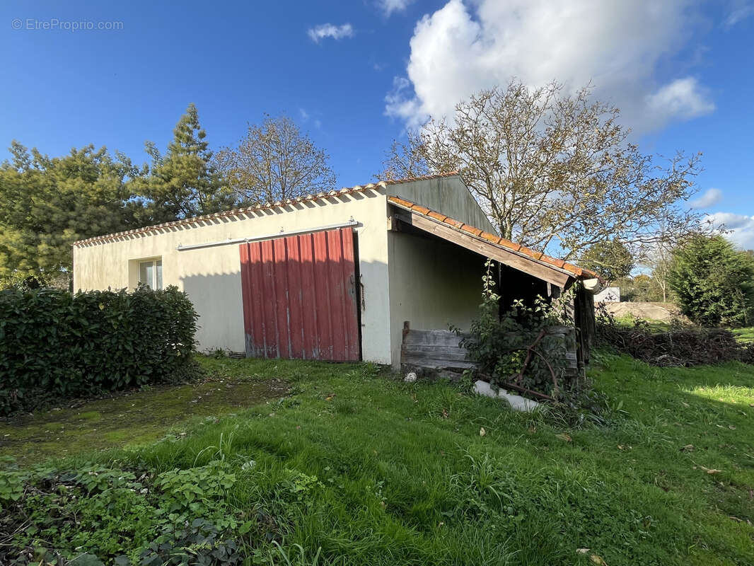 Maison à SAINT-MATHURIN