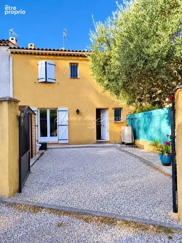 Photo Maison à Bras au prix de 253 000€