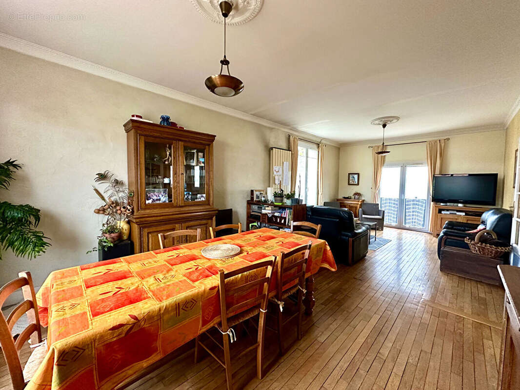 Maison à ATHIS-MONS