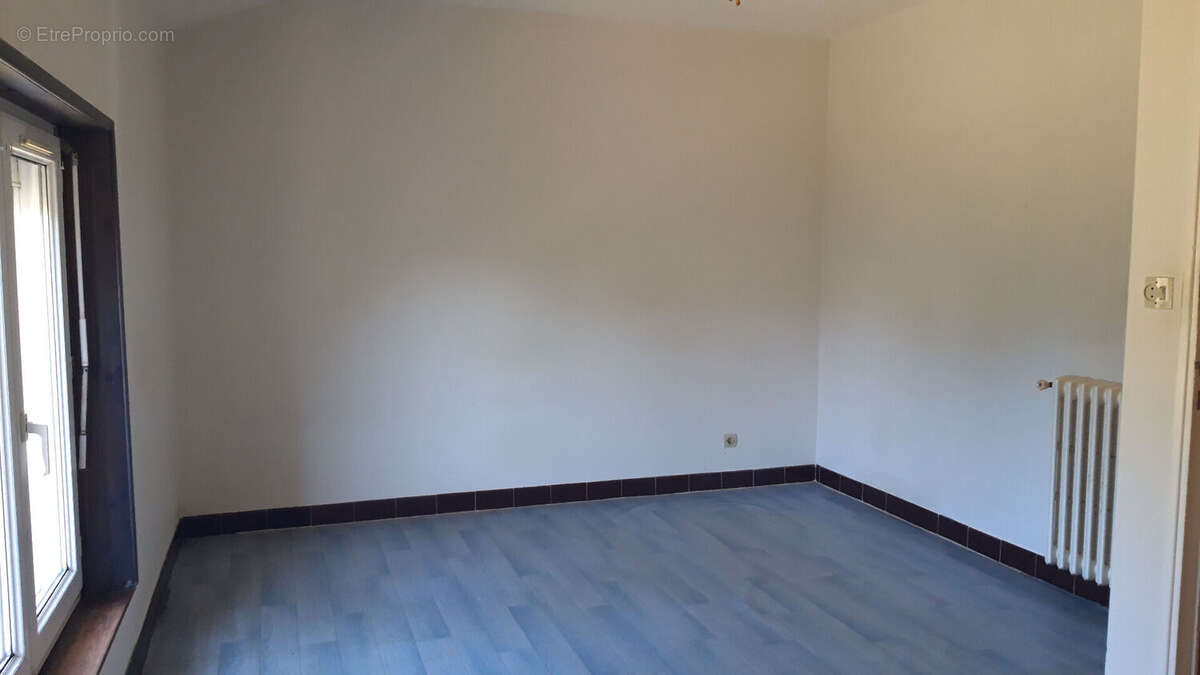 Maison à CHATELLERAULT