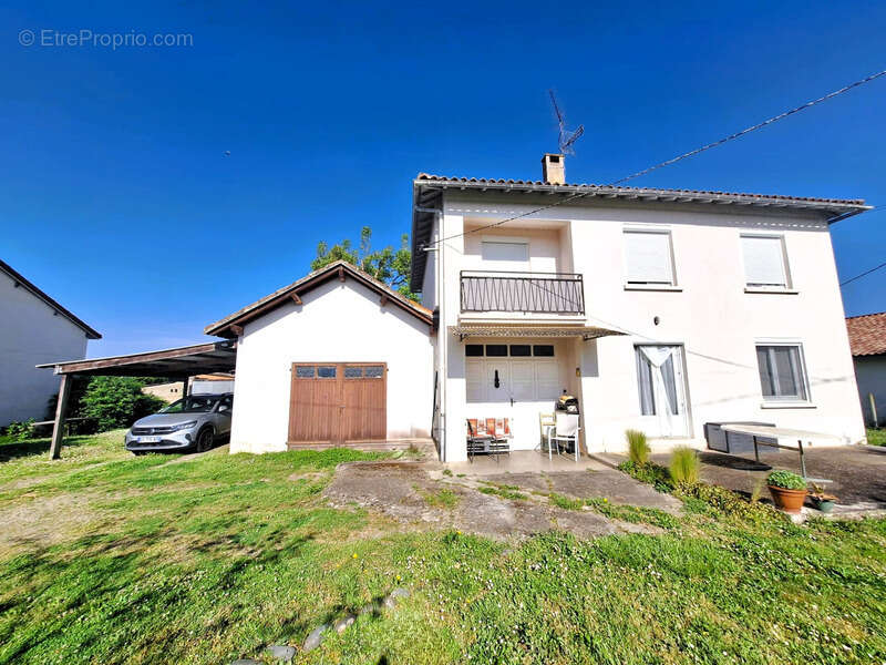 Maison à RISCLE