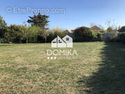 Terrain à EZY-SUR-EURE