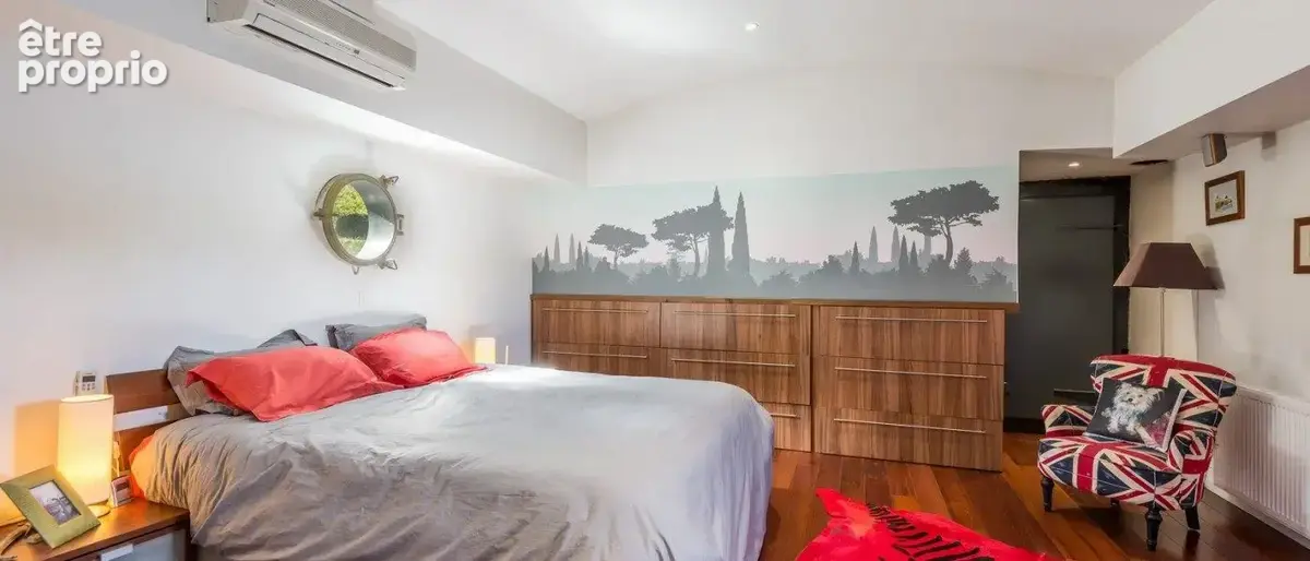 Maison 200 m² à Saint-Germain-Au-Mont-D'or  - photo 6