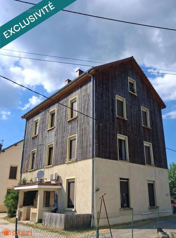 Photo 2 - Appartement à GENEUILLE