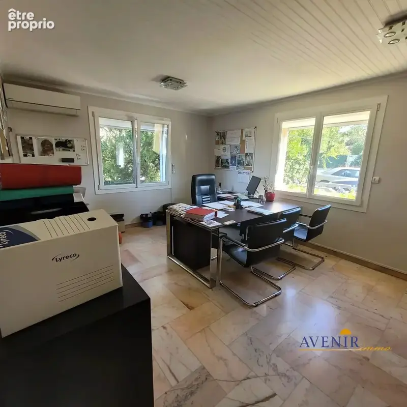Appartement 10 pièces 975 m² à vendre à Allauch (13190) - photo 3