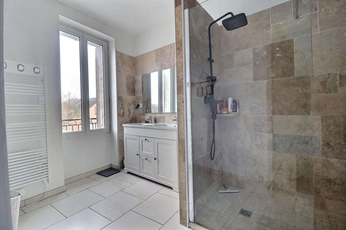 Maison à CAMPS-LA-SOURCE