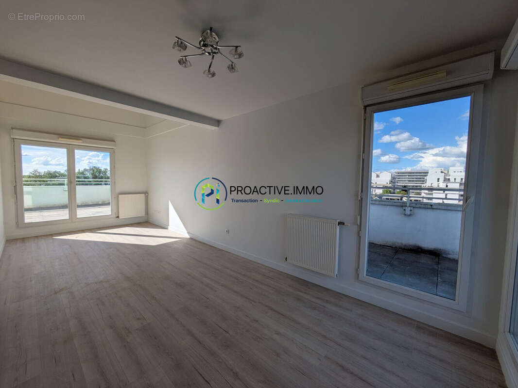Appartement à BORDEAUX