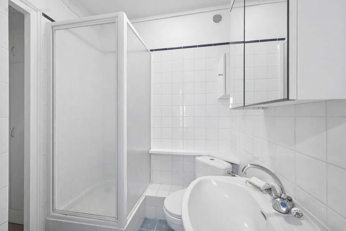 Appartement à PARIS-11E