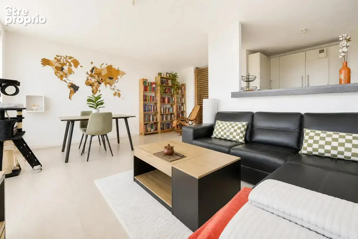 Appartement 3 pièces de 72 m² à Nantes avec terrasses et place de parking - photo 2