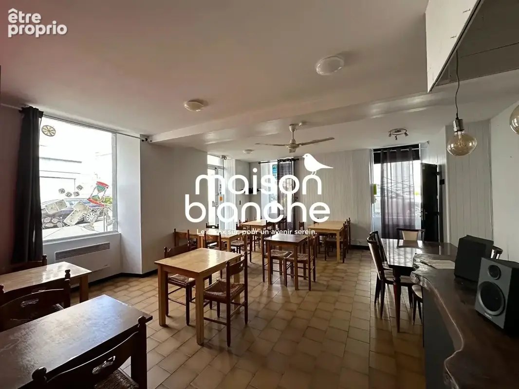 Commerce 115 m² à vendre à Rochefort (17300) - photo 5