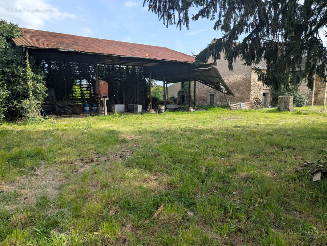 Maison de campagne avec grange à porteau sur 1ha5 ! - photo 19