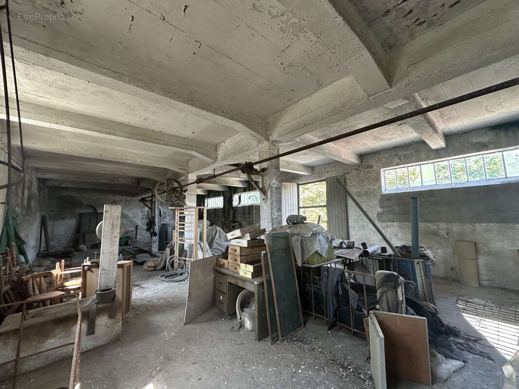 Peronne- local industriel 400m2 - photo 6