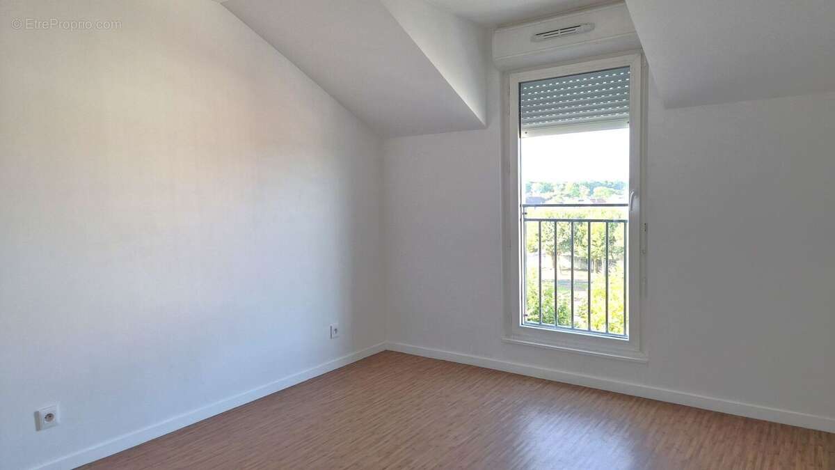 Appartement à QUINCY-SOUS-SENART