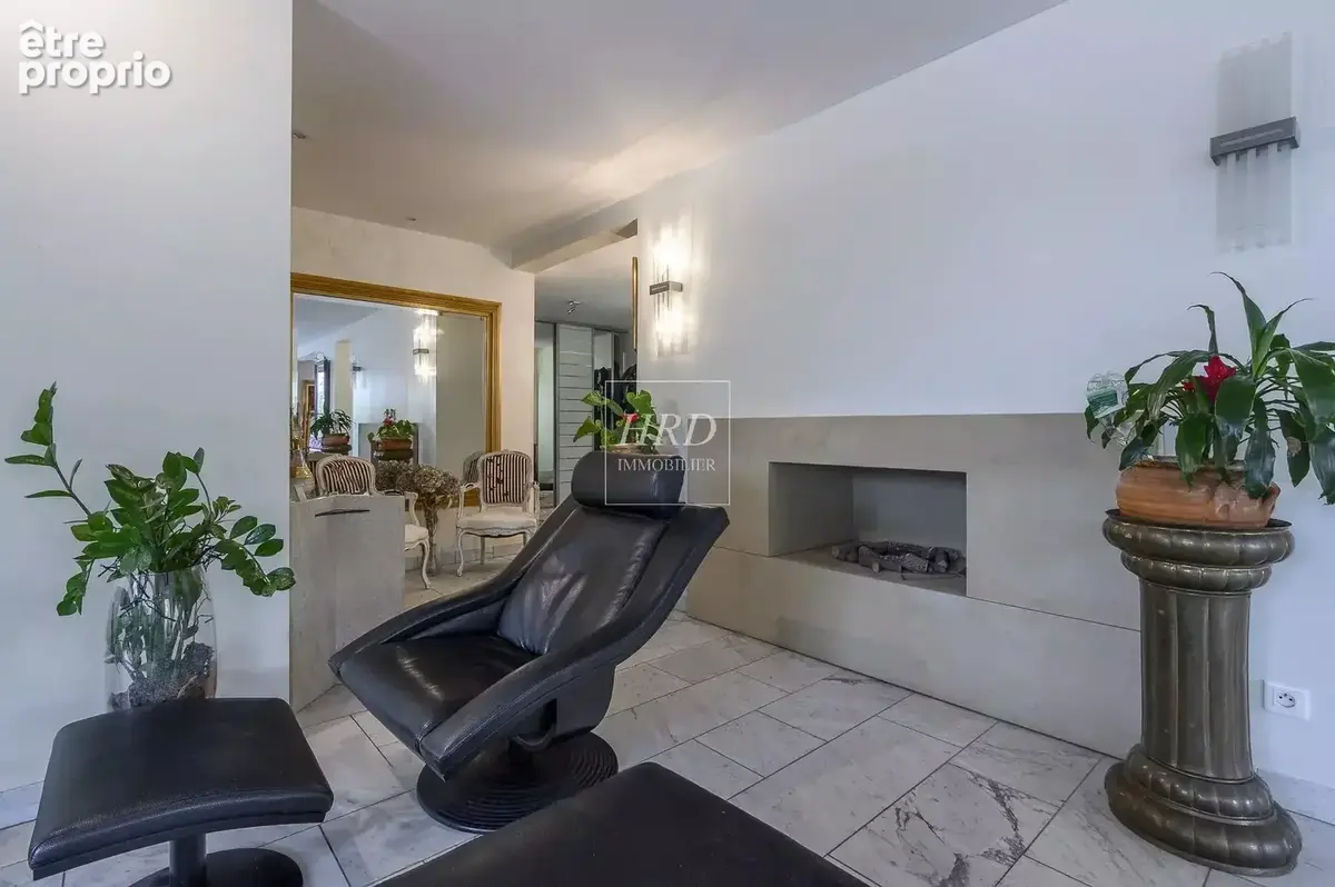 STRASBOURG -Orangerie- 6 pièces de 180m2 avec une terrasse de 130m2 - photo 6