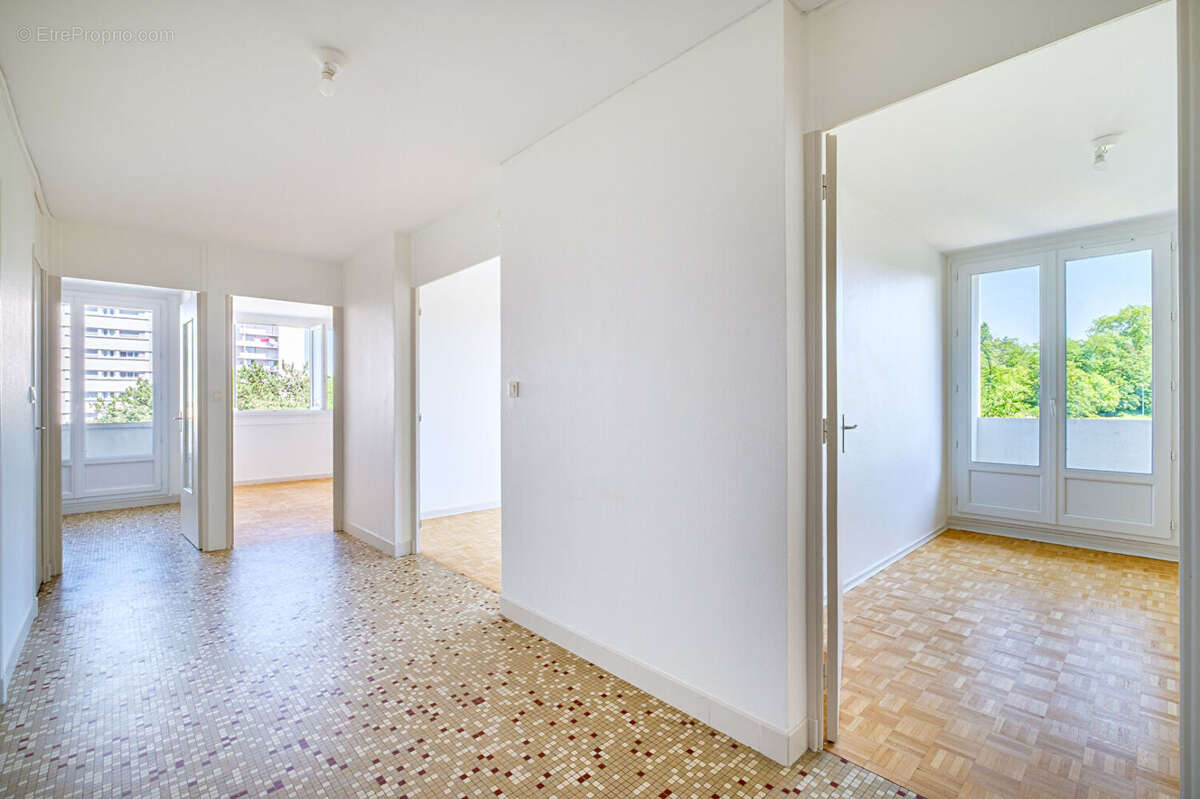 Appartement à CALUIRE-ET-CUIRE
