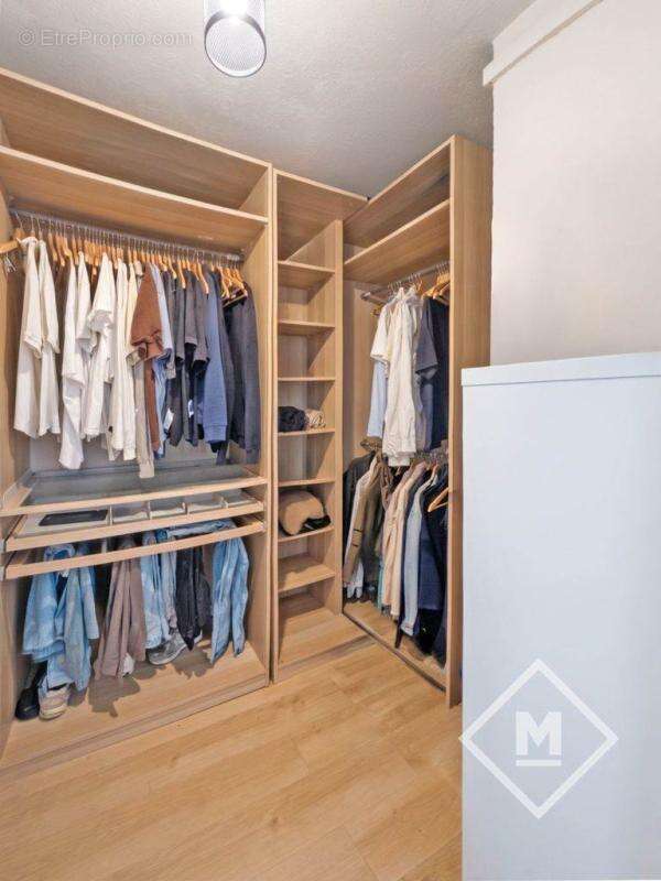 Appartement à MARSEILLE-9E