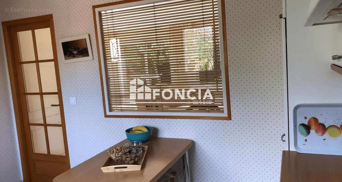 Maison à SAINTE-GENEVIEVE-DES-BOIS