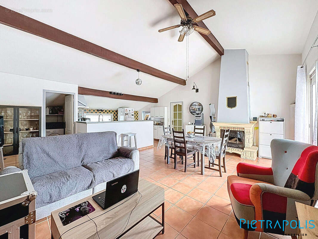 Maison à FRONTIGNAN