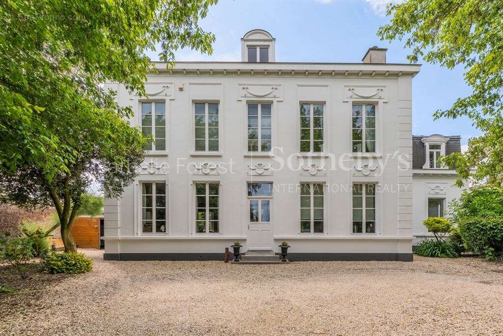 Maison à ESCOBECQUES