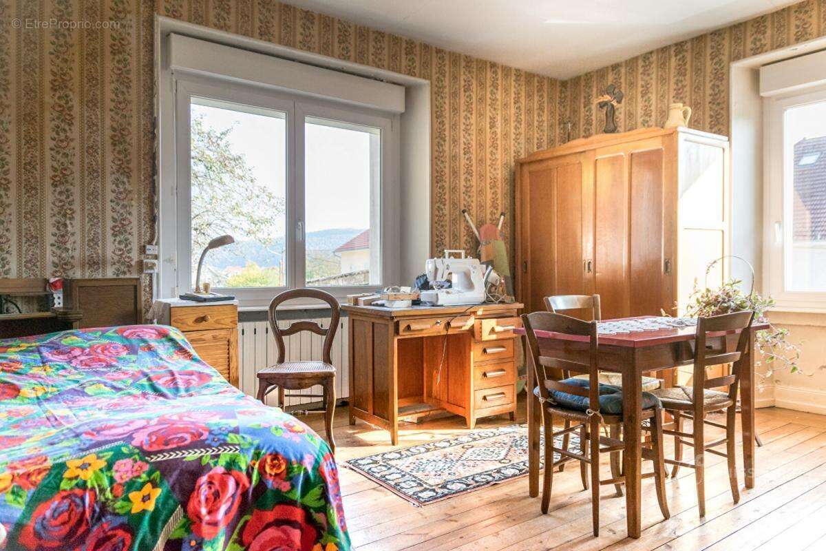 Maison à BOURGUIGNON