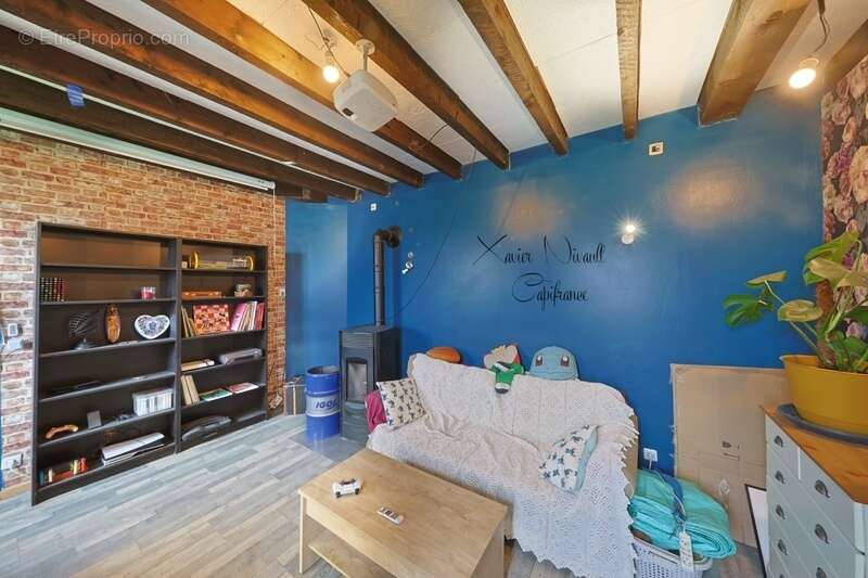 Maison à MONTREVEL-EN-BRESSE