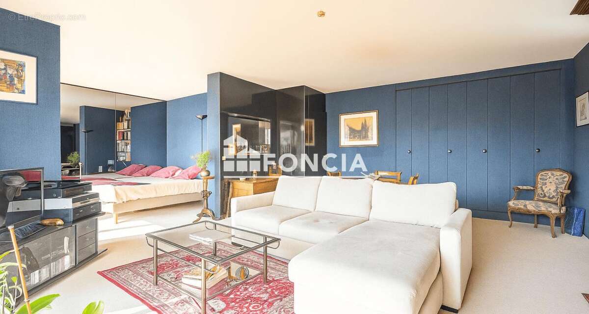 Appartement à SEVRES