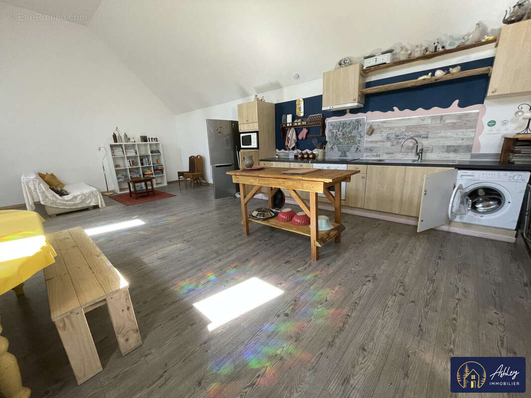 Maison 6 pièces MARCHASTEL  - Maison à MARCHASTEL